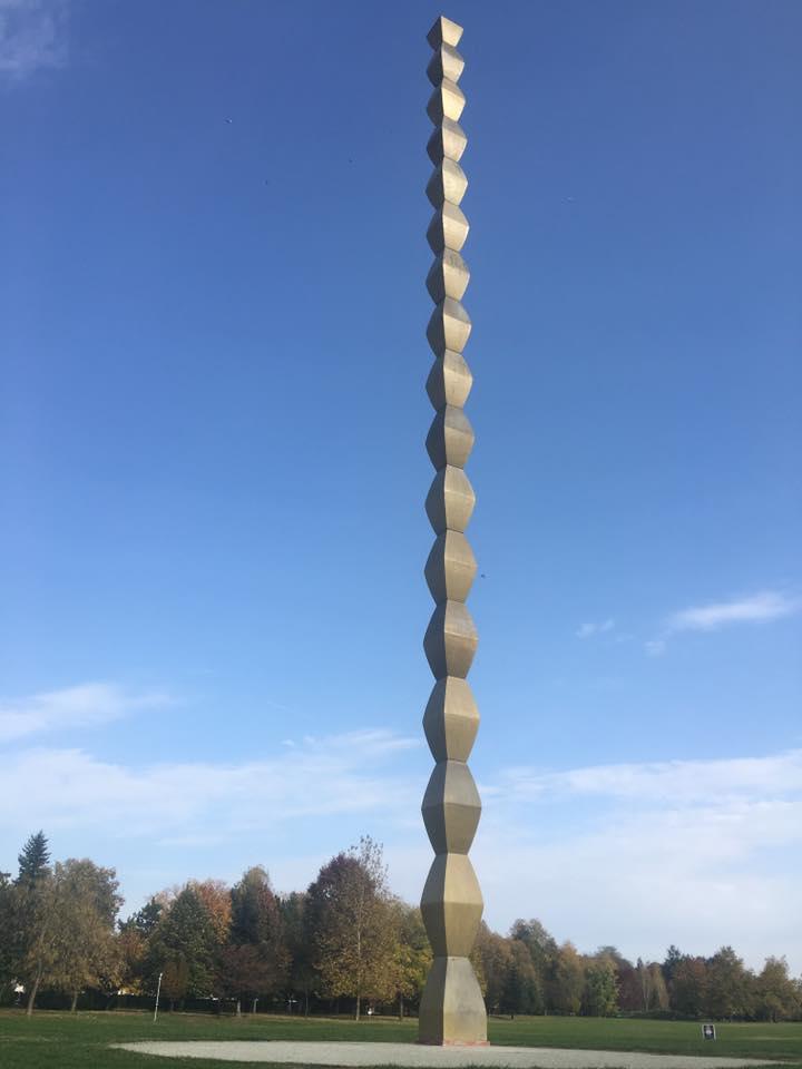 Unit6></center></th>
<br>
<th><h6><center><p style=